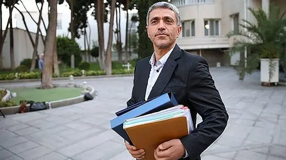 طیب‌نیا سر لیست ۲۰ نفره وزرای اقتصادی پیشنهادی به پزشکیان