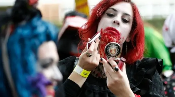 ببینید/ اثرات هولناک یک ماده مخدر جدید /تبدیل شدن معتادها به زامبی! + فیلم 