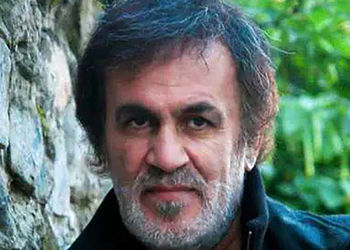دانلود آهنگ باشکوه حبیب به نام نبودی و ندیدی / نه گریونم نه می خندم...
