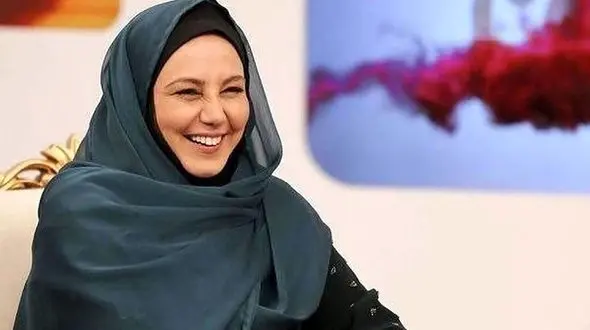  (عکس) قول و قرارهای عاشقانه بهنوش بختیار با خودش، سوار بر موستانگ لاکچری اش 