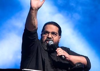فیلم / قول مردونه‌ی رضا صادقی به شهدا + نماهنگ
