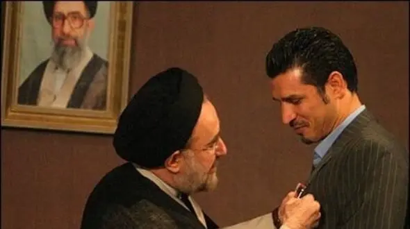 علی دایی: در زمان آقای خاتمی هر گرفتاری‌ که داشتیم حتی انتظامی و حراستی بود، ایشان به راحتی حل می‌کردند درباره پاداش هم به تمام قولشان عمل کردند و...