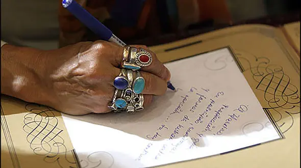 شکارچی زنان شوهردار تهرانی / رمال فاسد در دام پلیس