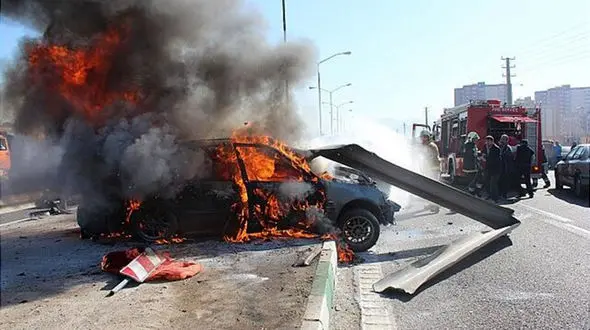 3 نفر در تصادف هولناک جاده تایباد زنده زنده سوختند + جزییات