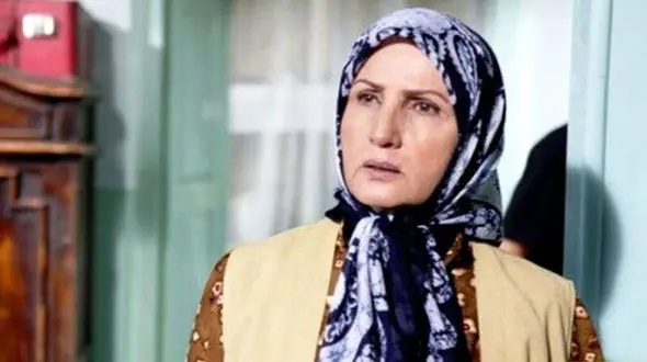 عکس دختر فوق جذاب  زهرا سعیدی بازیگر نقش مادر ستایش /  زیبایی دختر محجبه خانم بازیگر !