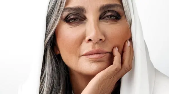 رویا جاویدنیا با یک تیپ خاص جلب‌توجه کرد