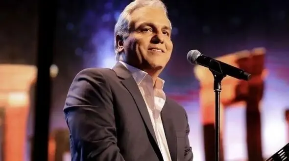 فیلم / کنسرت مهران مدیری در دبی بالاخره به دردش خورد؛ ویدئوی باشگاه الوصل امارات از شهر تهران با آهنگ مهران مدیری/ بعد بگید چرا مدیری خواننده شد !