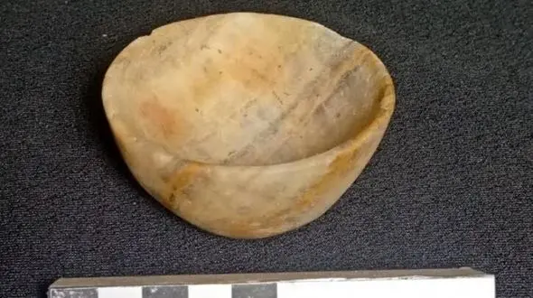 کشف گنج نفیس در گلباف کرمان + جزییات