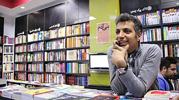 فردوسی‌پور از کجا فینال را گزارش می‌کند؟+ عکس 