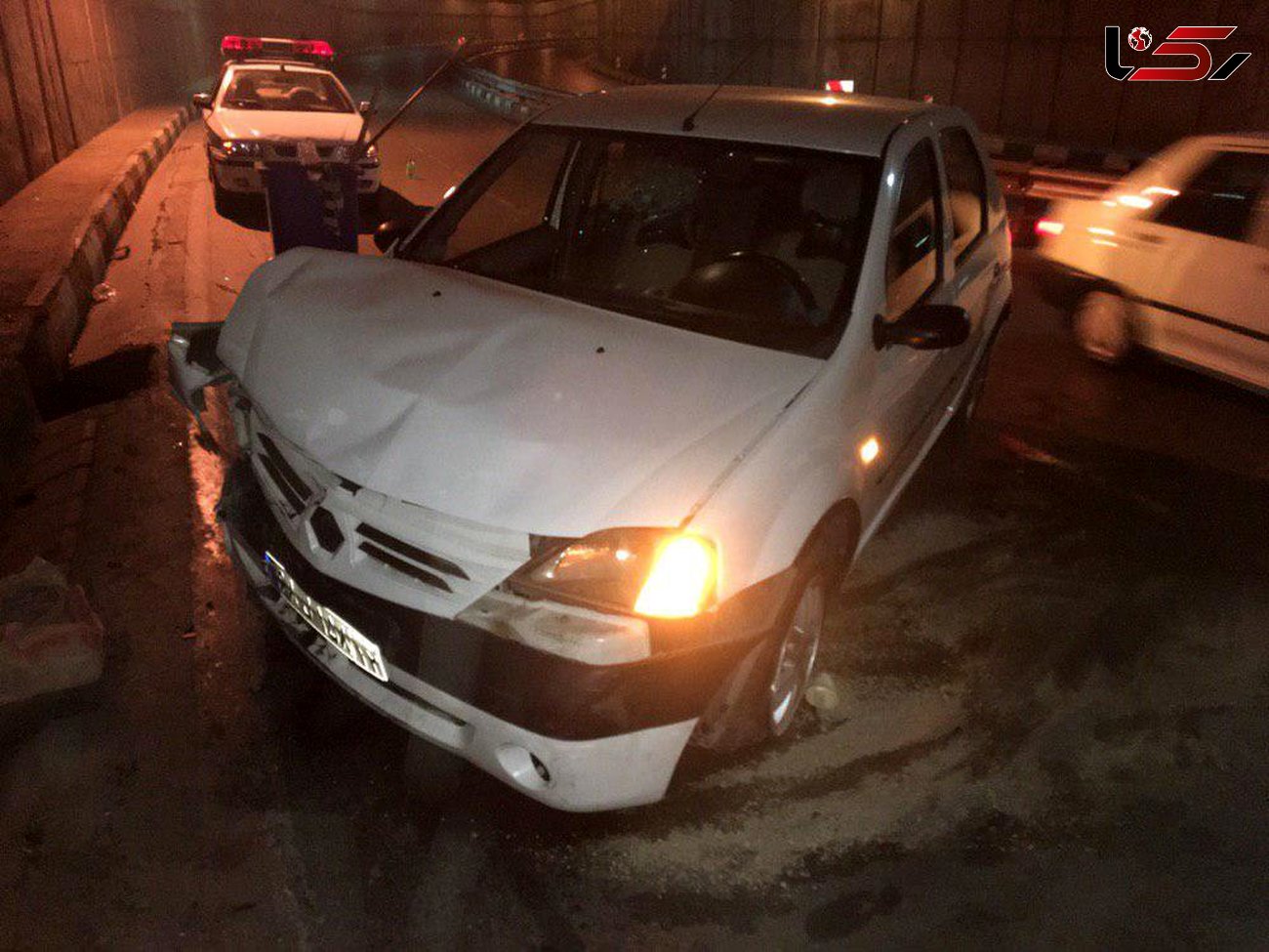 تصادف شدید خودرو ال 90 زیر پل جمهوری مشهد / چه کسی در خیابان روغن ریخته بود؟ +تصاویر