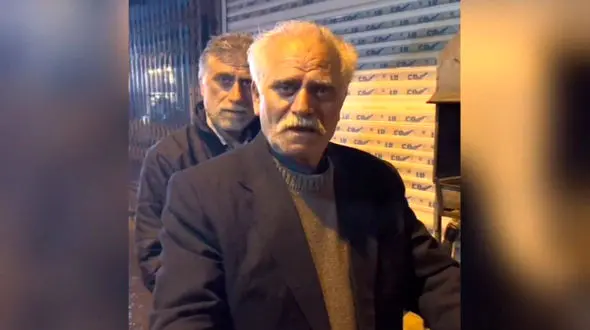 پلمب کافه عمو حسن اینفولنسر معروف