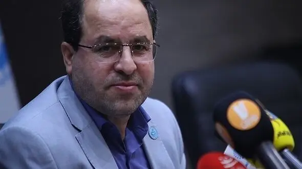 رئیس دانشگاه تهران: برای بدون خوابگاه نماندن دانشجوی غیربومی خوشبختانه موفق عمل کردیم / رهبر  انقلاب همواره تاکید دارد فضای دانشگاه باید فضای نقد باشد