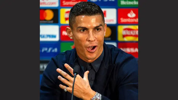 عکس های خانه لاکچری رونالدو در عربستان لو رفت! / او امروز از دبی به ریاض رفت