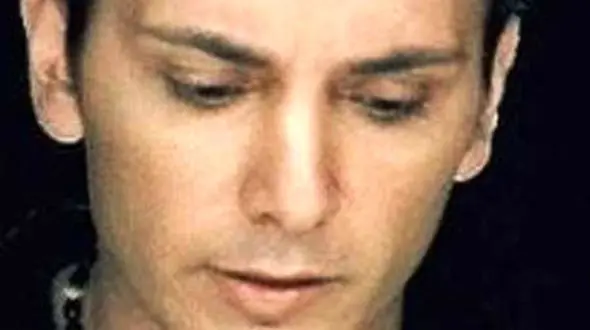 دانلود آهنگ باشکوه شادمهر عقیلی / توکه رد میشی تو کوچه هوا بارونی میشه