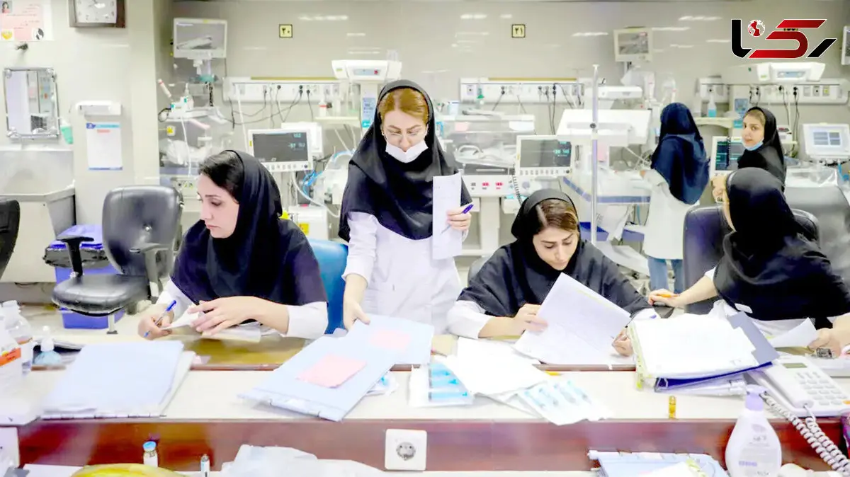 20 سال است پرستاران درگیر بی عدالتی و بی نظمی در نظام پرداخت هستند / 300هزار پرستار کم داریم اما هزاران پرستار بیکارند + فیلم