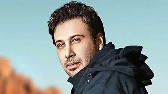 دانلود آواز باشکوه محسن چاوشی با آهنگ جدید «لباس نو» / ببین امشب قلبم مثل آینه روشنه. ! + متن