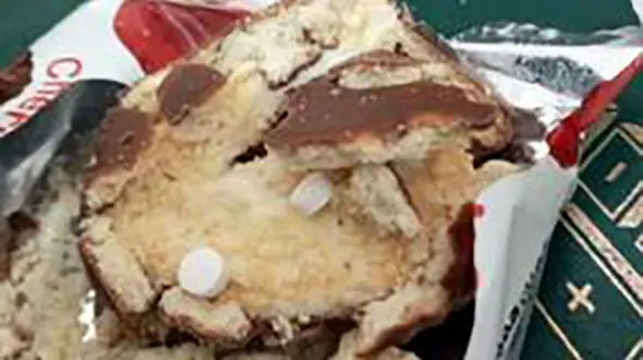 سازمان دارو و غذا: قراردادن قرص در کیک اقدامی سازمان یافته بود