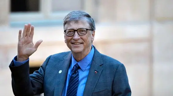 بیل گیتس: ۳ شغل ضد هوش مصنوعی که همیشه انسانی می‌مانند!