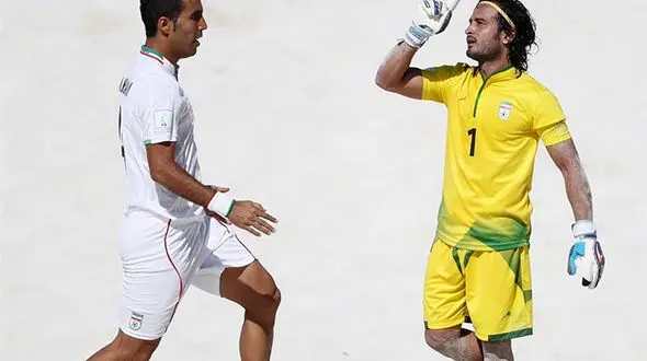 حسینی: به سقف آرزوهایم در فوتبال ساحلی رسیدم/ کاش با قهرمانی خداحافظی می‌کردم