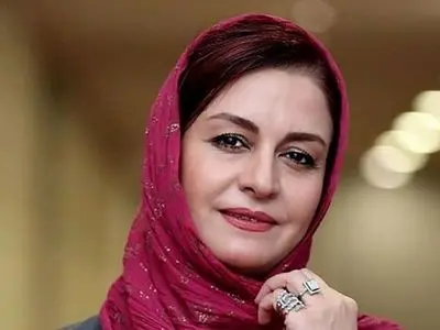 فیلم / مریلا زارعی بازیگر دوست داشتنی:شیر گرون شد مردم نخرین ببینید چقدر التماس میکنن کارخونه ها .../ دولت مقصره واقعا ...