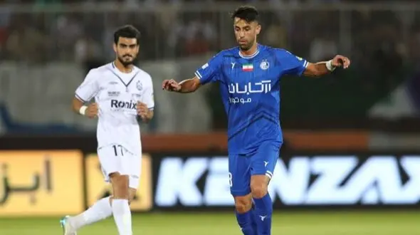 هافبک استقلال با سپاهان توافق کرد