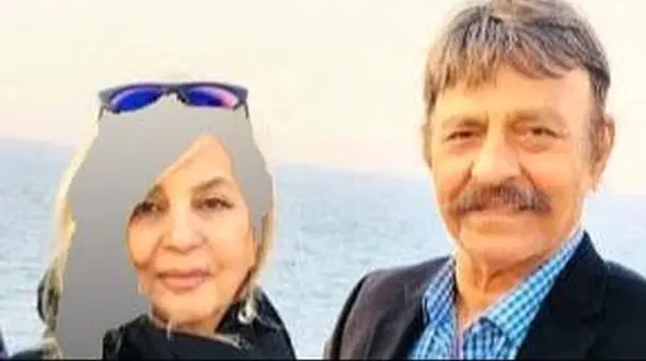 فیلم / عشق ابدی به تعبیر مرتضی عقیلی: من خونه بودم زنم بیرون کار می کرد! تنها زن دنیاست که منو ترتمیز میفرسته پیش بقیه زن ها! زمانی که گفتن زایمان کرده با سر رفتم تو تیر برق