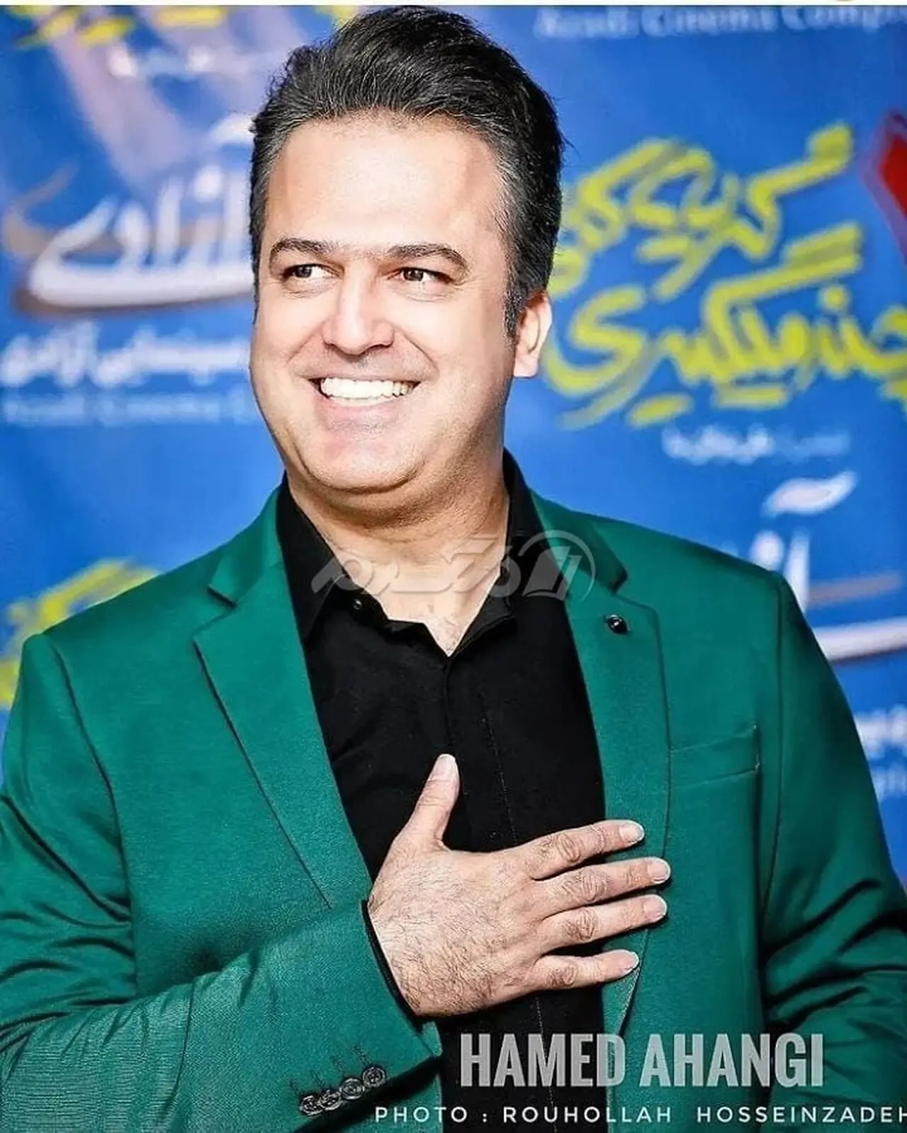 فیلم تحقیر حامد آهنگی توسط حسن ریوندی ! / اولین بغض کمدین را ببینید !