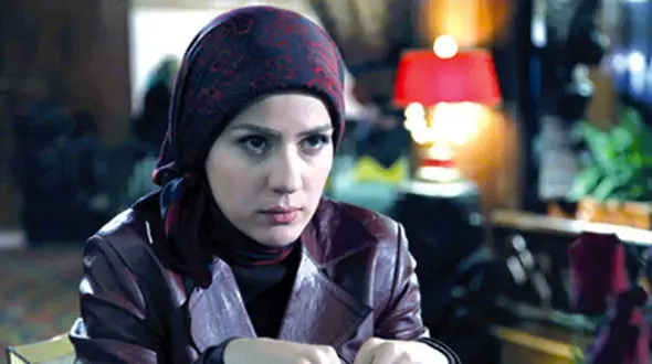 استایل اروپایی و بحث برانگیز سارا بهرامی برای عید / این خانم بازیگر کجا و خانم بازیگر سریال پروانه کجا؟!