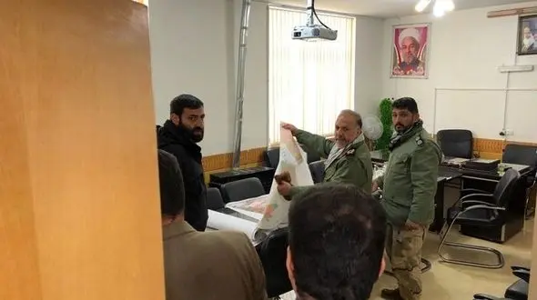 بررسی عکس‌های پهبادها در ستاد بحران هواپیمای سانحه دیده +عکس