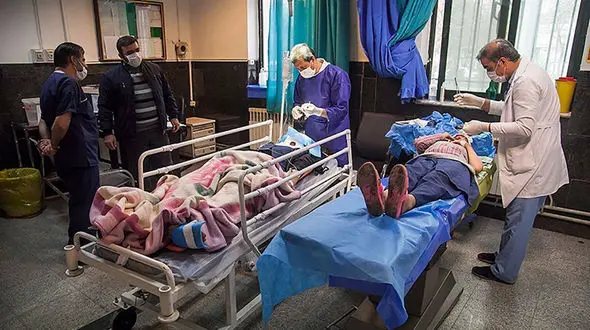 فرار راننده کامیون از صحنه مرگبار مینی بوس دانش آموزان کرمانشاه + فیلم 