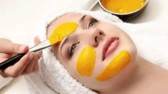 از بین بردن موهای زائد با یک روش خانگی