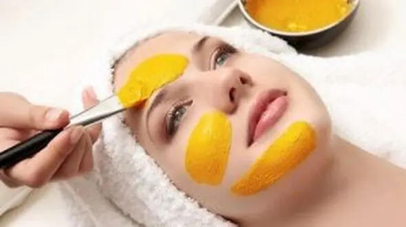 از بین بردن موهای زائد با یک روش خانگی