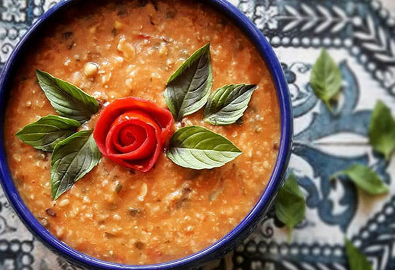 طرز تهیه آش گوجه فرنگی