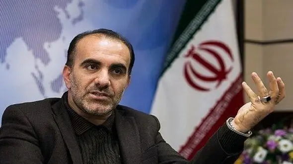 رئیس سازمان نظام پزشکی: مهاجرت پزشکان ادامه دارد / احتمال بروز بحران کمبود متخصص در آینده نزدیک 