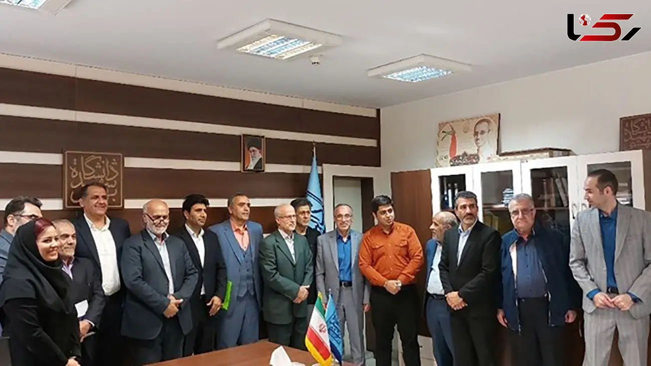 درخواست از رئیس جمهور برای توقف خصوصی سازی استقلال و پرسپولیس/ جلوی این روش زیان بار را بگیرید + تصویرنامه