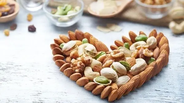 این 4 آجیل دشمن سکته قلبی هستند