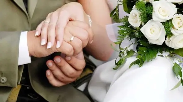  عکس/ عروسی که قدش دو برابر داماد است! 