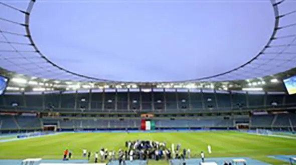 ورزشگاه زیبای کویت میزبان استقلال- الهلال