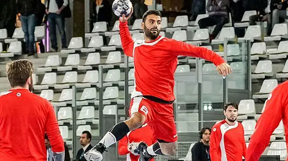 بیوگرافی سجاد استکی