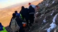 فیلم 6 ساعت عملیات نفسگیر برای نجات مرد سقوط کرده از کوه / در آذربایجان شرقی رخ داد