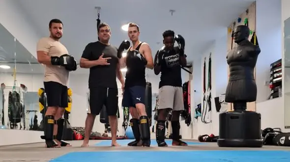 غلبه آتش‌نشان فداکار ایرانی بر سرطان!/ دیناروند وارد دنیای رزمی شد