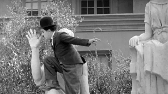 رازهای ناگفته از زندگی چارلی چاپلین: چرا همیشه فراری بود؟