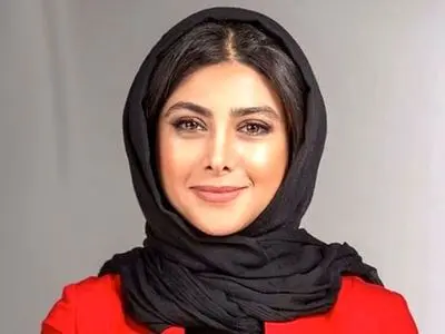 (عکس) تاج عروس آزاده صمدی در سریال جنگل آسفالت با گل محبوب ژیپسوفیلا