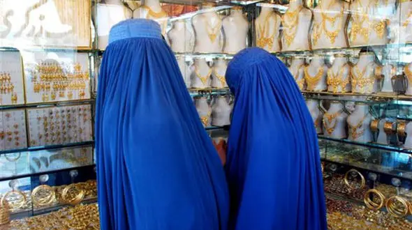 خروج غیرقانوی طلا از کشور توسط اتباع خارجی / هشدار کارشناسان و ضرورت ورود نهادهای نظارتی