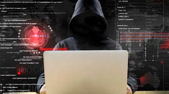 هکرها از دوربین آیفون سوء استفاده می کنند