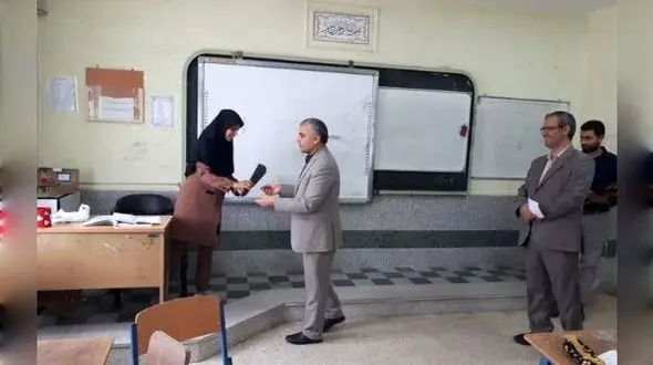 بازدید فرماندار شادگان از پرژه های آموزشی