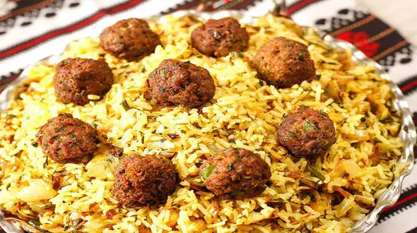 کلم پلو شیرازیبا گوشت چرخ کردخ+دستور پخت