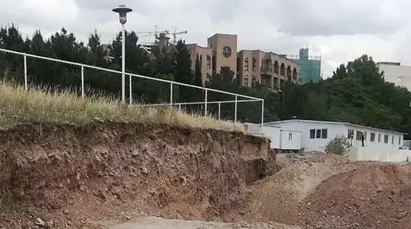 تداوم پیگیری‌های هواشناسی تهران برای جلوگیری از ساخت و ساز در حریم ایستگاه ژئوفیزیک

