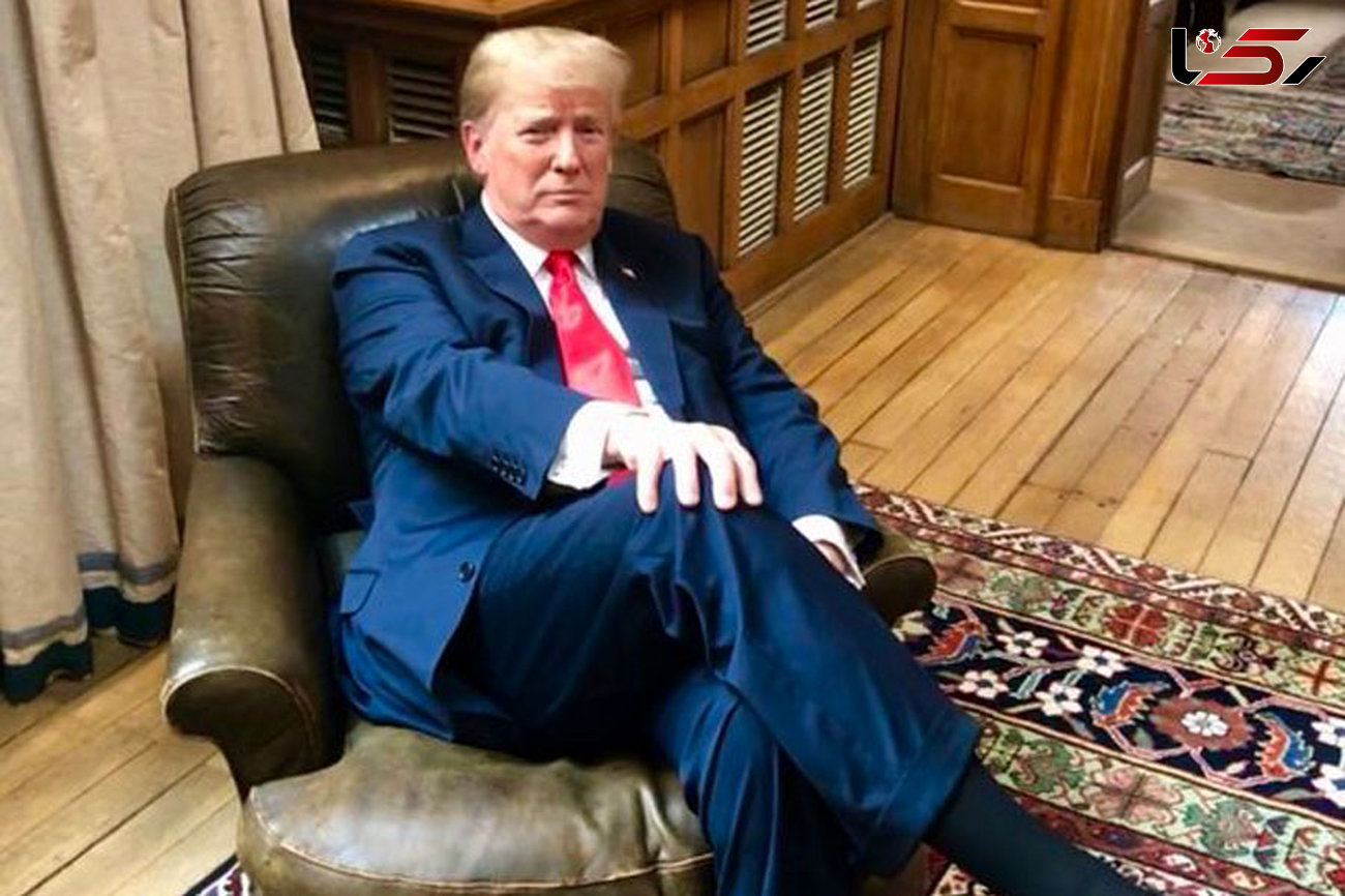 توهین ترامپ به نخست وزیر انگلیس / او روی صندلی چرچیل نشست +عکس