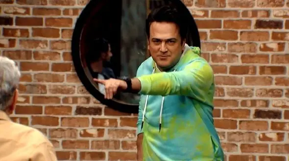 ببینید / رقص هندی حامد آهنگی در فینال  جوکر + فیلم